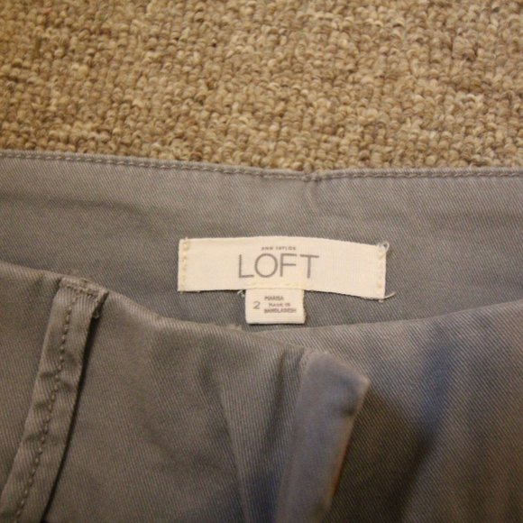 2/$30 LOFT Bermuda Shorts Bundle - Picture 7 of 7